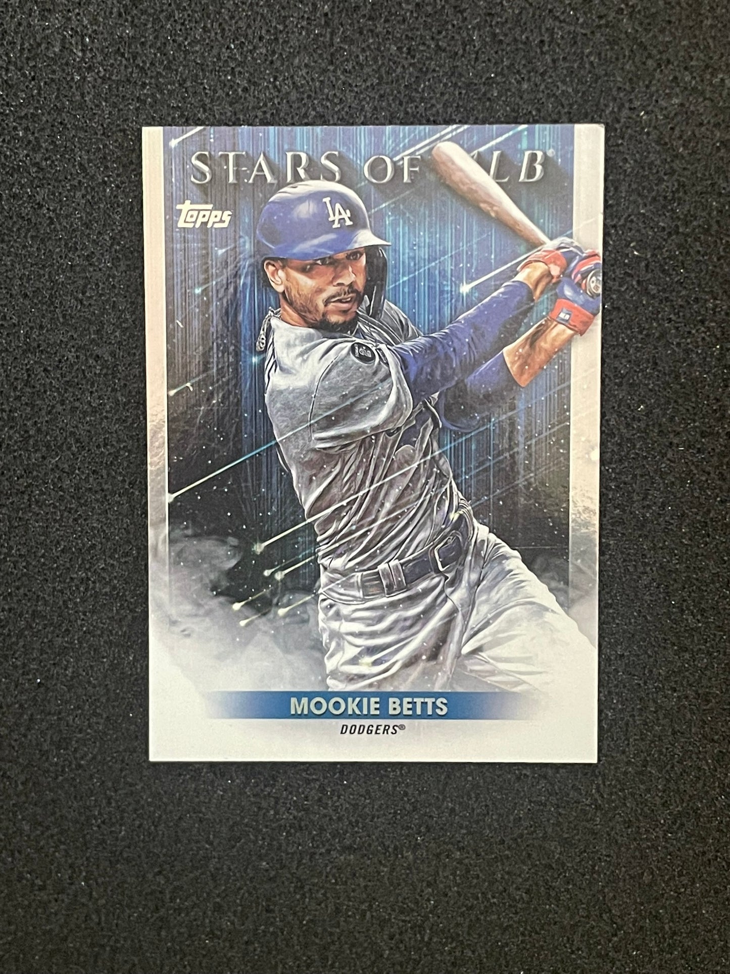 2022 Topps Stars of MLB Insert – Mookie Betts – Los Angeles Dodgers – SMLB-9