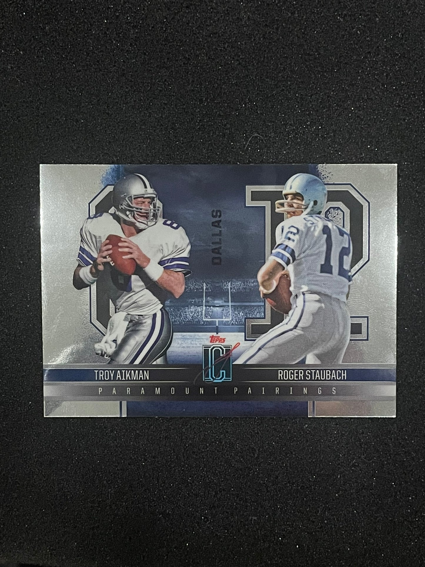 Troy Aikman & Roger Staubach 2024 Topps Paramount Pairings #PP-4 Insert – Dallas Cowboys