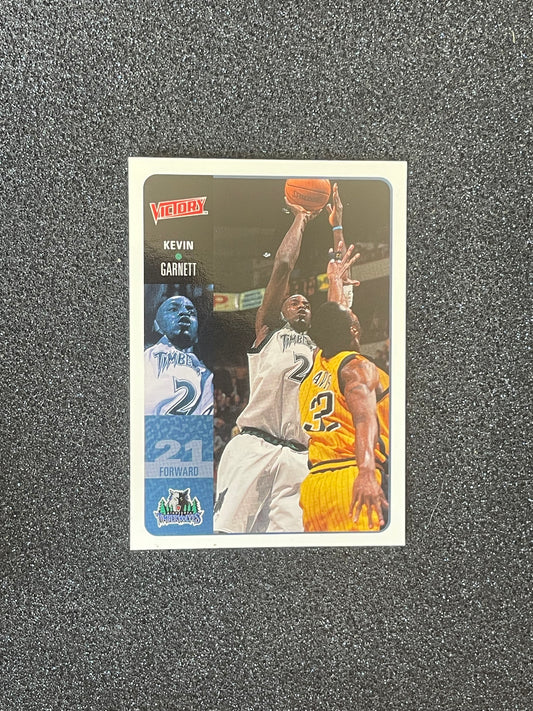 2000 Upper Deck Victory Kevin Garnett #121 Minnesota Timberwolves NBA Card