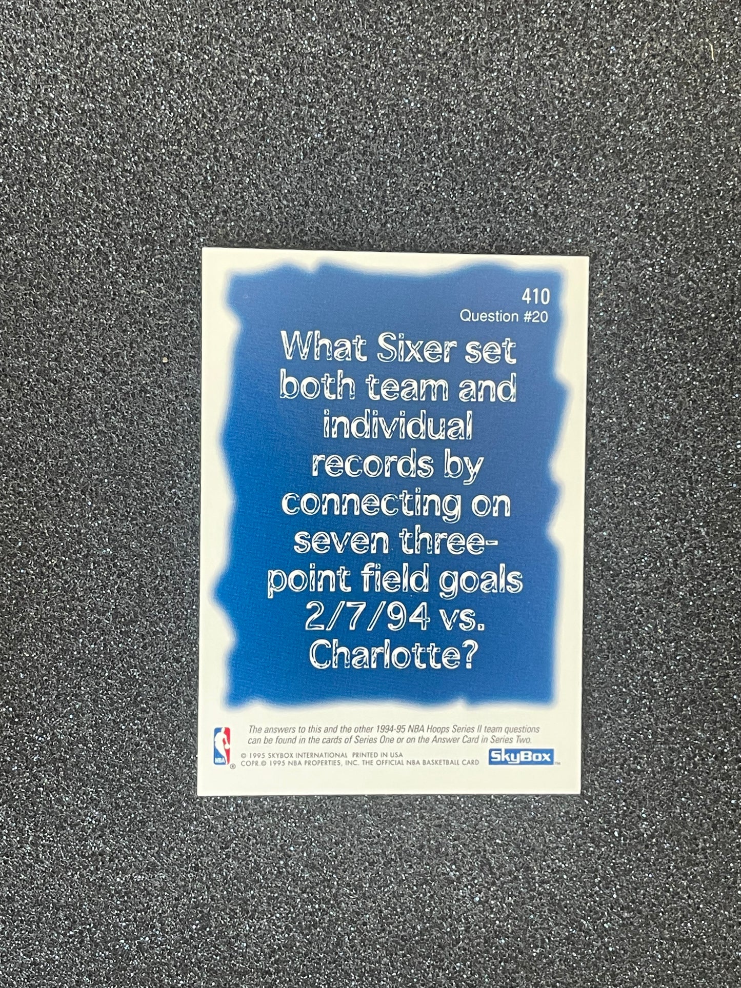 1994-95 SkyBox NBA Hoops Team Trivia Card – Philadelphia 76ers (#410)